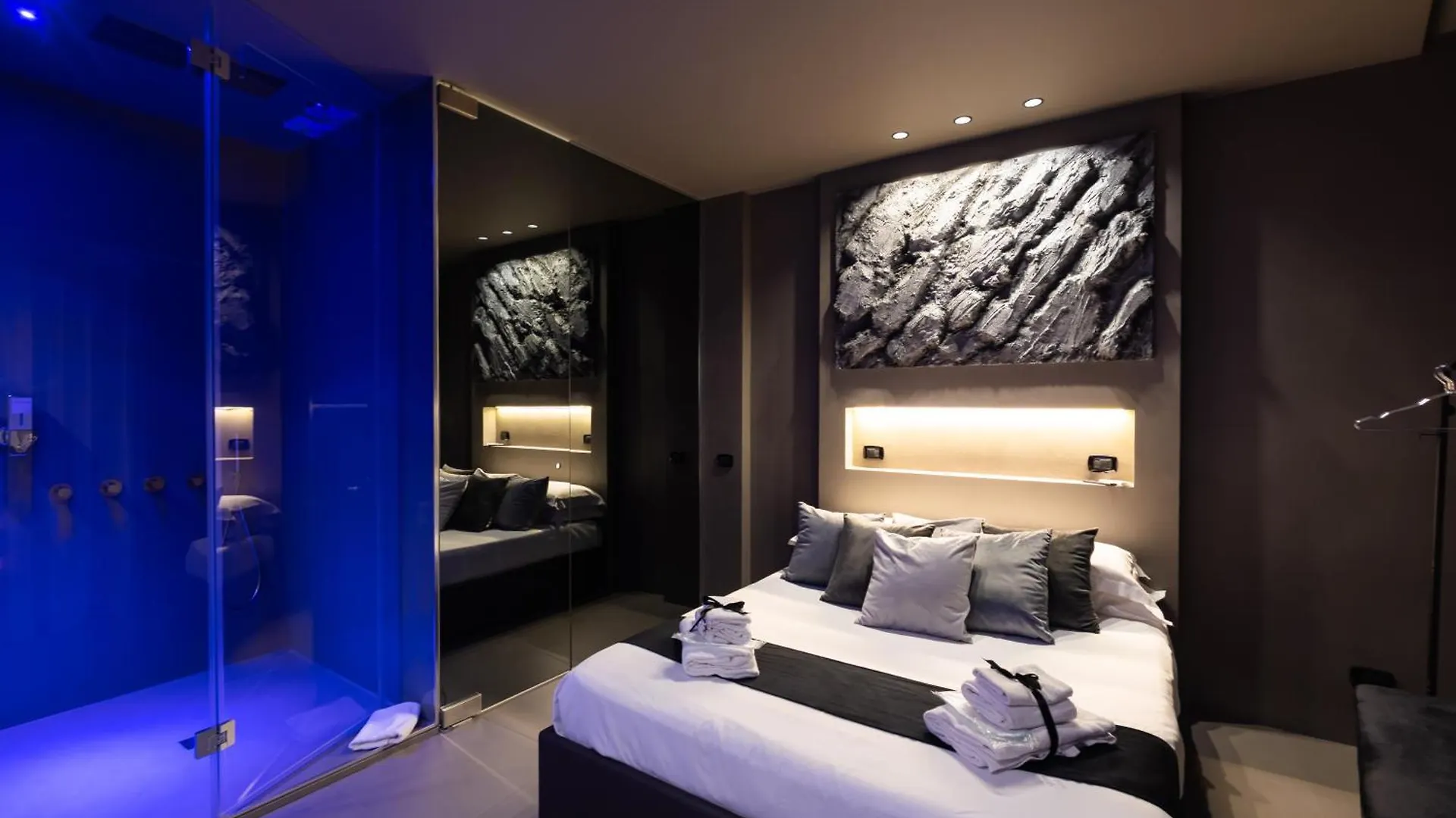 Platinum Suite&Spa Palermo 0*,  Italy