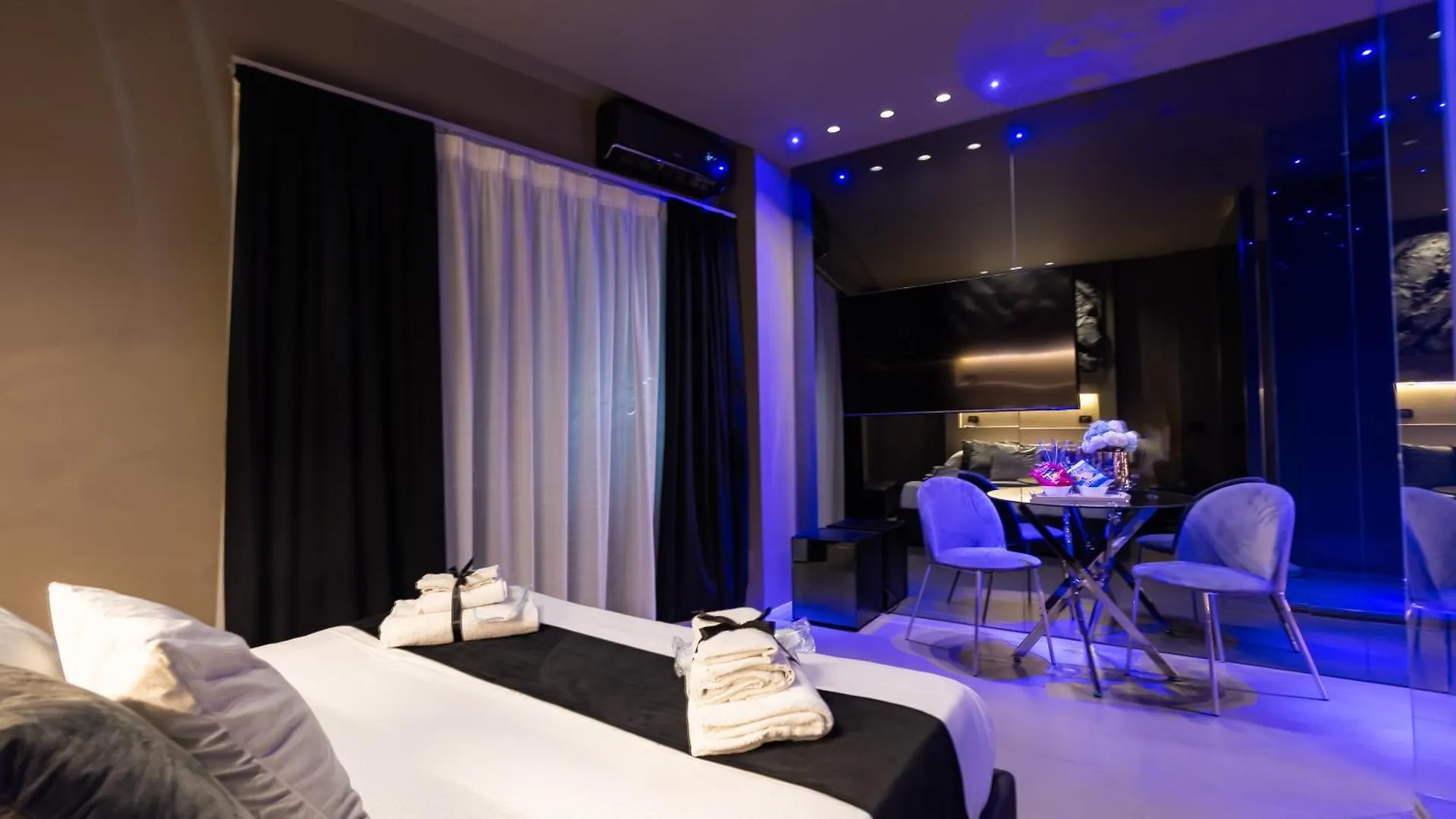 Platinum Suite&Spa Palermo 0*,  Italy